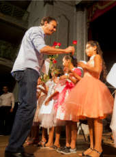 Governador Camilo Santana participou de celebração no Theatro José de Alencar