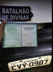 Batalhão de Divisa prende suspeito de receptação e apreende carro com identificação adulterada