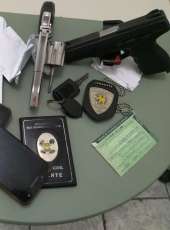 Dupla é presa por estelionato e porte ilegal de arma de fogo em Iracema