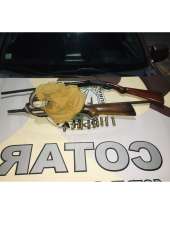 Homem suspeito de homicídio é preso com armas em Massapê