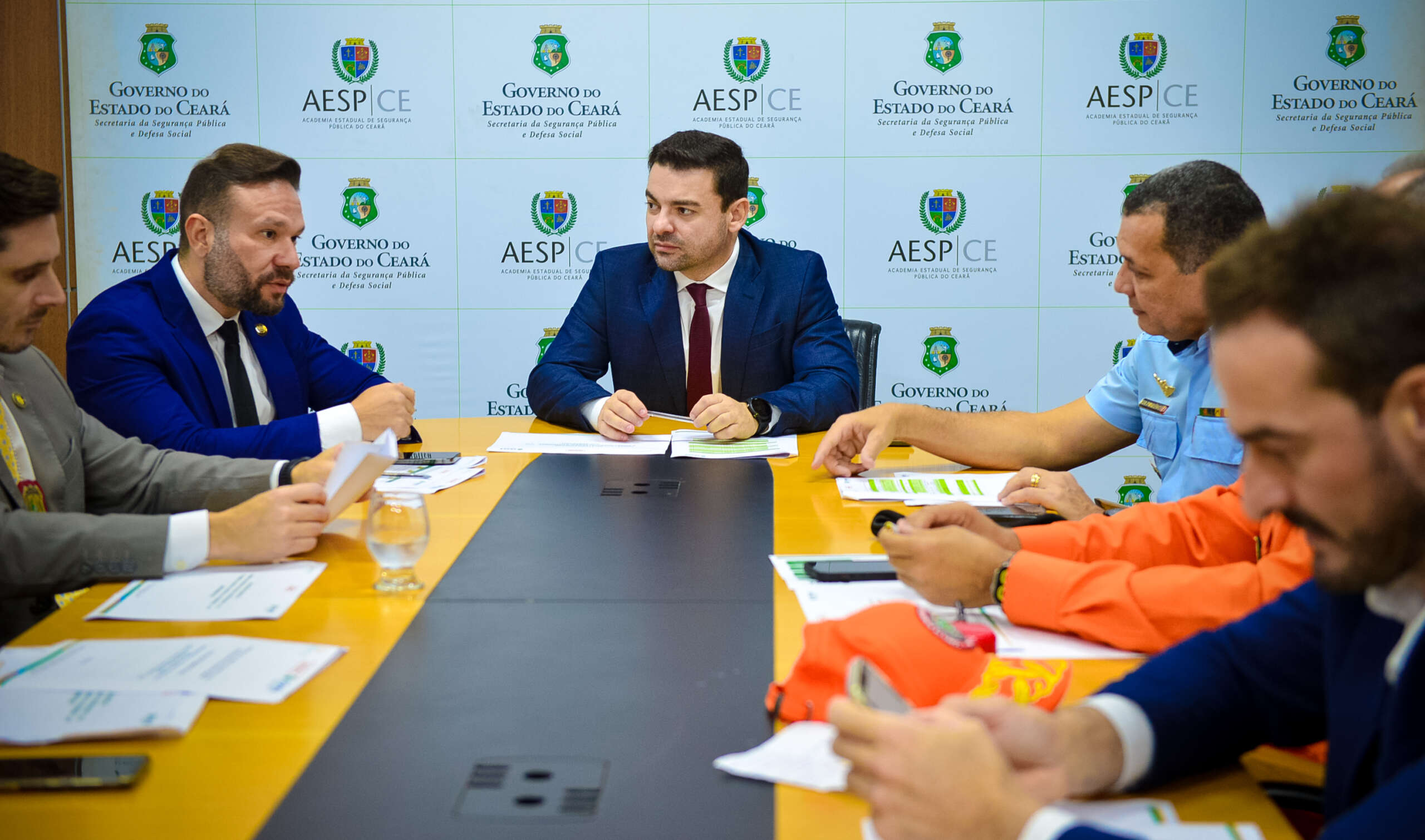 SSPDS, Seduc, MPCE, Aprece, PF, PMF e sindicato das escolas particulares  alinham ações de segurança - Secretaria da Segurança Pública e Defesa Social