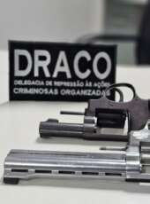Em ações distintas, PCCE prende homem e apreende duas armas de fogo em Caucaia
