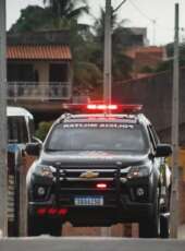 Resposta rápida da Polícia Militar resulta na prisão de suspeito por roubo em Fortaleza