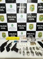 Homem em posse de três armas de fogo e drogas é preso em flagrante pela PCCE em Juazeiro do Norte