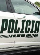 Polícia Militar prende suspeito com duas armas de fogo e munições em Russas