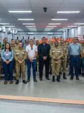 Companhia do Corpo de Bombeiros celebra 13º aniversário com seminário e agracia militares
