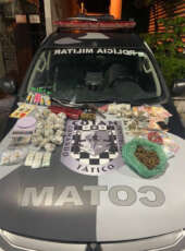 Polícia Militar apreende arma, munições e mais de 3 kg de drogas no bairro Floresta