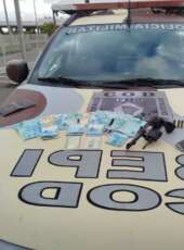 PMCE prende suspeito e apreende arma de fogo em Juazeiro do Norte