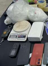 PMCE captura dupla e apreende mais de 4 kg de cocaína e armas em Cedro